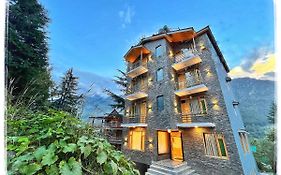 North Deodar Avenue, Manali Bed & Breakfast Manali (himachal Pradesh)  India